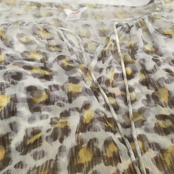 Joe Fresh blouse, size l/g - Picture 2 of 4